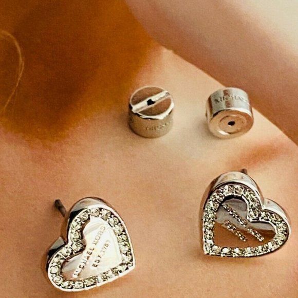 NEW Michael Kors Silver Logo Heart Charm Earrings - Picture 2 of 13